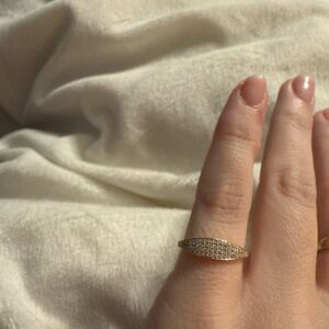 Gold and Diamond Women's Ring